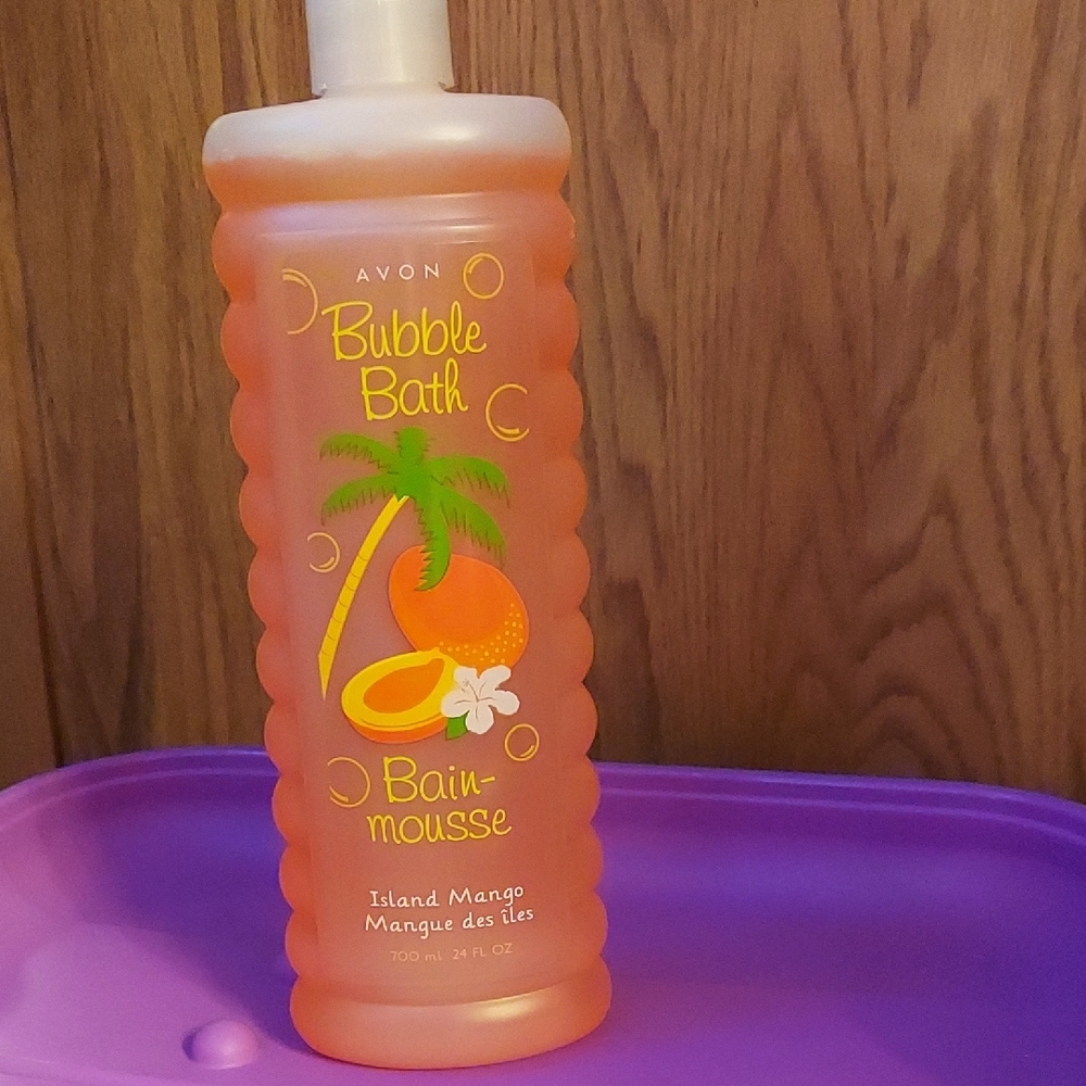 Avon Island Mango Bubble Bath - Vibrant Orange